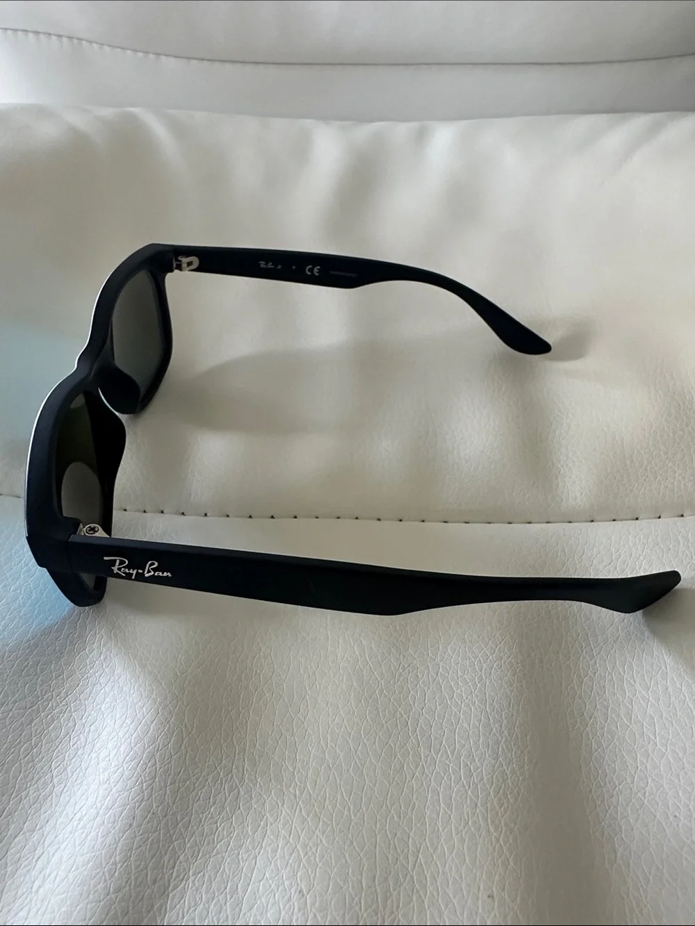 Ray-Ban kids polarized glasses. Black Frame Sunglasses with Blue Mirrored Lenses